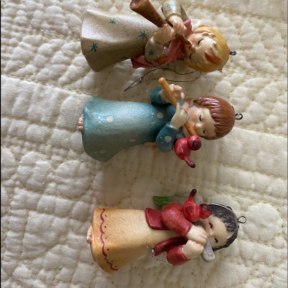 SOLD Anri Christmas angels